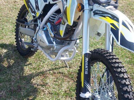 2024 Avantis Enduro 250, белый, 194000 рублей, вид 4