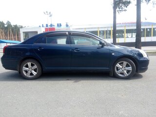 2005 Toyota Avensis II, синий, 900000 рублей, вид 2