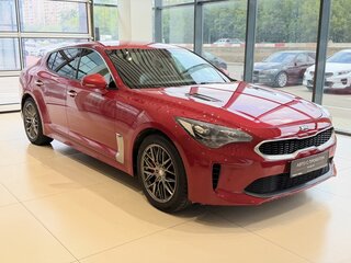 2018 Kia Stinger I, красный, 2150000 рублей, вид 3
