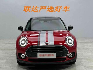 2022 Mini Clubman Cooper II Рестайлинг, красный, 1740000 рублей, вид 2