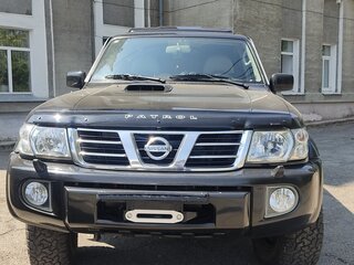 2003 Nissan Patrol V (Y61), чёрный, 2400000 рублей, вид 1