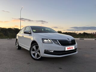 2018 Skoda Octavia III (A7) Рестайлинг, белый, 1690000 рублей, вид 5