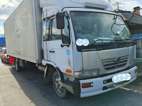 1997 Nissan Diesel, серый, 1999999 рублей, вид 3