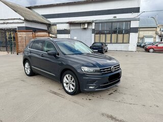 2018 Volkswagen Tiguan II, серый, 2400000 рублей, вид 4