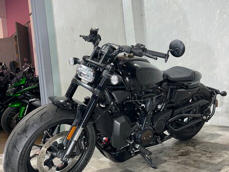 2021 Harley-Davidson Sportster S, чёрный, 1295000 рублей, вид 5