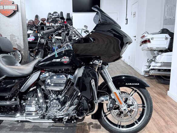 2023 Harley-Davidson Road Glide Limited, чёрный, 3599000 рублей - вид 16