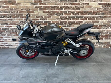 2026 QJMotor SRK 921 RR, чёрный, 1200000 рублей, вид 4