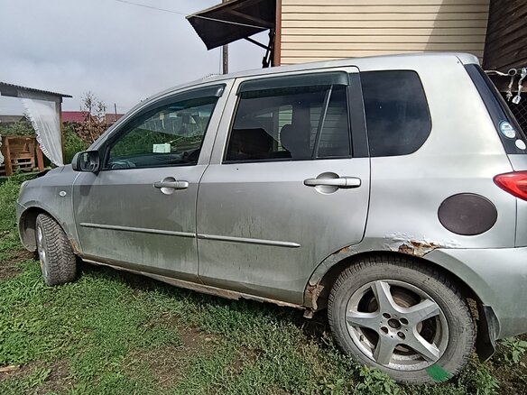 2006 Mazda Demio II (DY) Рестайлинг, серый, 275000 рублей - вид 4