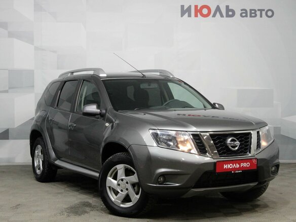2015 Nissan Terrano III (D10), серый, 1350000 рублей - вид 6