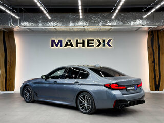 2021 BMW 5 серии 530i VII (G30/G31/G38) Рестайлинг, серый, 4199000 рублей, вид 4