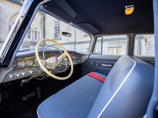 1966 ГАЗ 13 «Чайка», чёрный, 13500000 рублей, вид 3