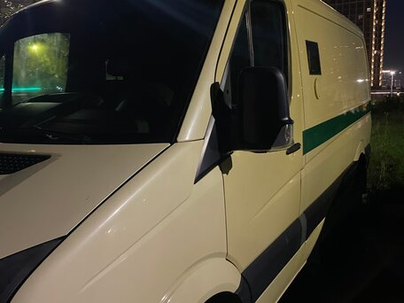 2011 Volkswagen Crafter, бежевый, 990000 рублей, вид 3
