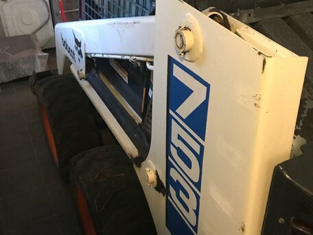 2002 Bobcat 753, 1000000 рублей, вид 5