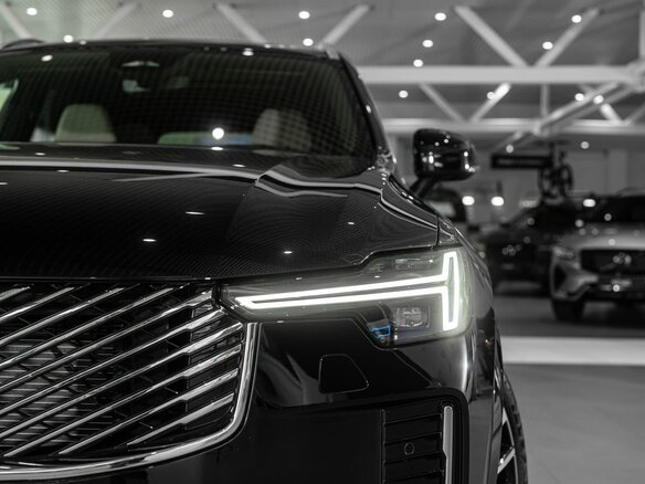 2026 Volvo XC90 B5 II Рестайлинг 2, чёрный, 12420000 рублей - вид 22