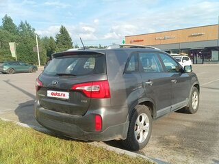 2014 Kia Sorento II Рестайлинг, серый, 1900000 рублей, вид 3