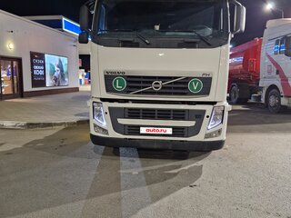 2012 Volvo FH, белый, 4300000 рублей, вид 2