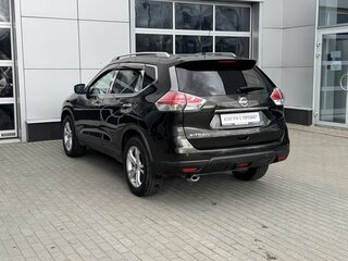 2015 Nissan X-Trail II Рестайлинг, зелёный, 1670000 рублей, вид 5