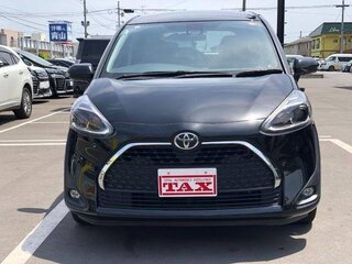 2020 Toyota Sienta II Рестайлинг, чёрный, 1200000 рублей, вид 1