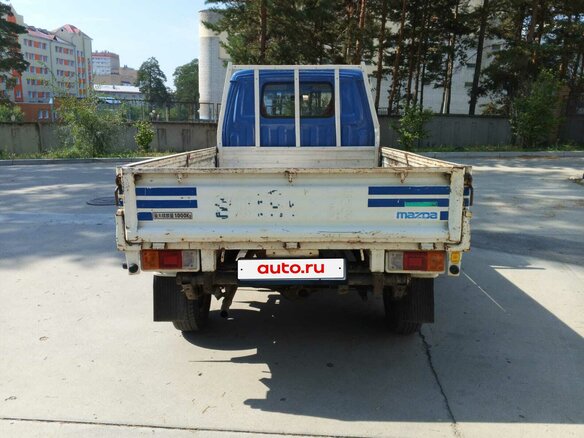 1997 Mazda Bongo, синий, 725000 рублей - вид 7
