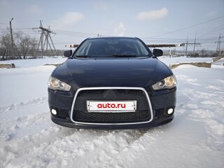 2013 Mitsubishi Lancer X Рестайлинг, чёрный, 750000 рублей, вид 3