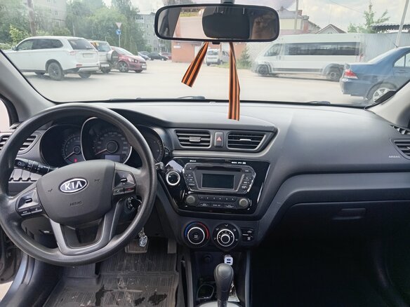 2011 Kia Rio III, серый, 850000 рублей - вид 5