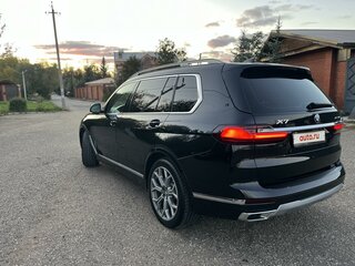 2020 BMW X7 40i I (G07), чёрный, 8500000 рублей, вид 3