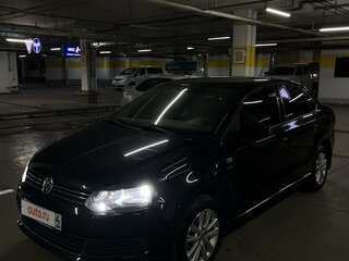 2013 Volkswagen Polo V, чёрный, 860000 рублей, вид 1