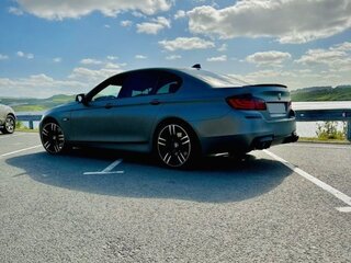 2012 BMW 5 серии 528i xDrive VI (F10/F11/F07), серый, 2000000 рублей, вид 4