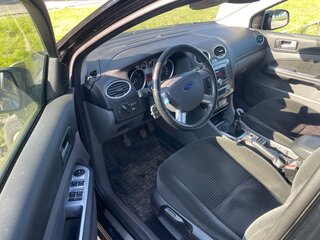 2008 Ford Focus II Рестайлинг, чёрный, 720000 рублей, вид 5