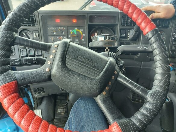 2004 Scania 4-Series, голубой, 2850000 рублей - вид 14