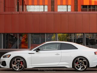 2021 Audi RS 5 II (F5) Рестайлинг, белый, 6000000 рублей, вид 1