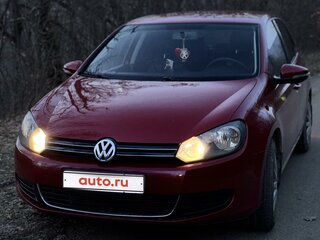 2011 Volkswagen Golf VI, красный, 860000 рублей, вид 3