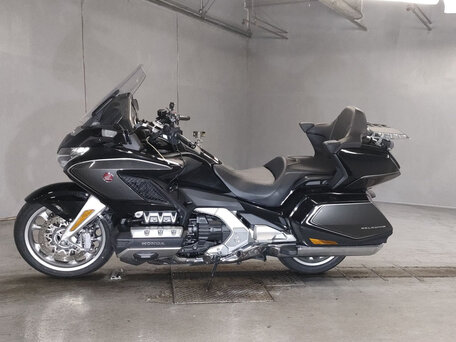 2020 Honda GL 1800 Gold Wing, чёрный, 1950000 рублей, вид 2