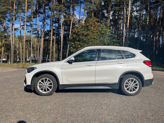 2020 BMW X1 16d sDrive II (F48) Рестайлинг, белый, 1793764 рублей, вид 5
