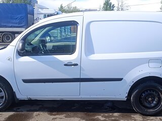 2013 Renault Kangoo, белый, 740000 рублей, вид 3
