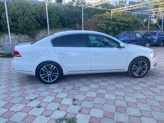 2011 Volkswagen Passat B7, белый, 1600000 рублей, вид 4