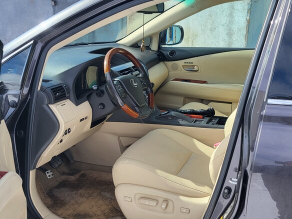 2009 Lexus RX 450h III, серый, 2500000 рублей - вид 4