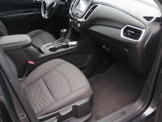 2017 Chevrolet Equinox III, серый, 1250000 рублей, вид 4