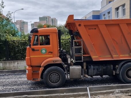 2020 КамАЗ 6520, оранжевый, 3450000 рублей, вид 3