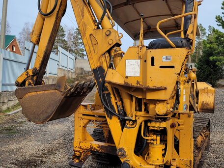 1996 Komatsu PC20, золотистый, 2250000 рублей, вид 4