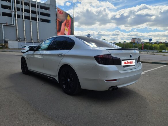 2016 BMW 5 серии 520d VI (F10/F11/F07) Рестайлинг, белый, 2950000 рублей - вид 1