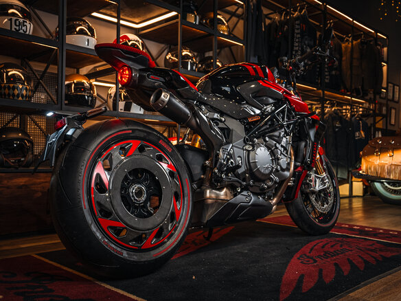 2024 MV Agusta Rush 1000, красный, 5390000 рублей - вид 17