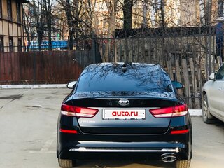 2019 Kia Optima IV Рестайлинг, чёрный, 1850000 рублей, вид 4