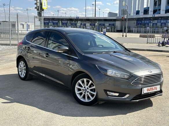 2016 Ford Focus III Рестайлинг, серый, 999999 рублей - вид 7