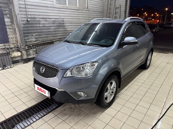 2011 SsangYong Actyon II, серый, 1000000 рублей