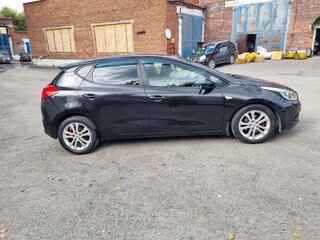 2013 Kia Ceed II, чёрный, 875000 рублей, вид 4