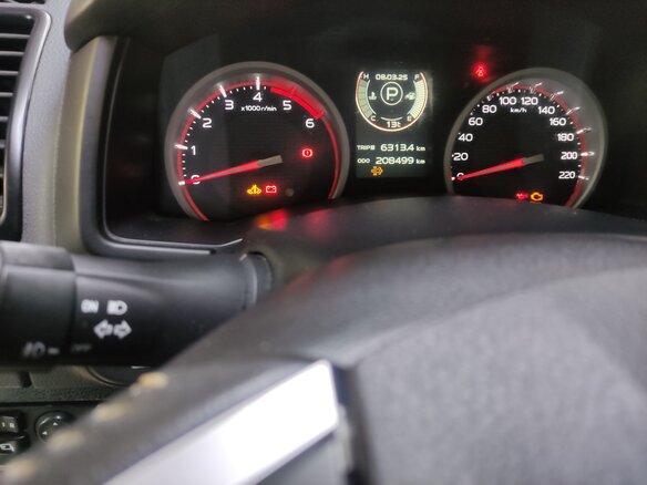 2019 Isuzu D-Max II Рестайлинг, белый, 2750000 рублей - вид 4