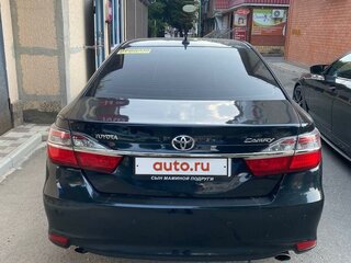 2017 Toyota Camry VII (XV50) Рестайлинг 2, серый, 2250000 рублей, вид 2