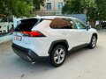 2020 Toyota RAV4 V (XA50), белый - вид 1