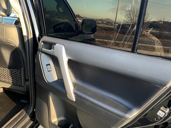 2021 Toyota Land Cruiser Prado 150 Series Рестайлинг 3, чёрный, 5999999 рублей - вид 20